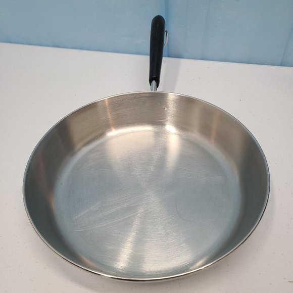 Revere Ware 9" Skillet Frying Pan Stainless Steel Disk Bottom 92K - Picture 1 of 6